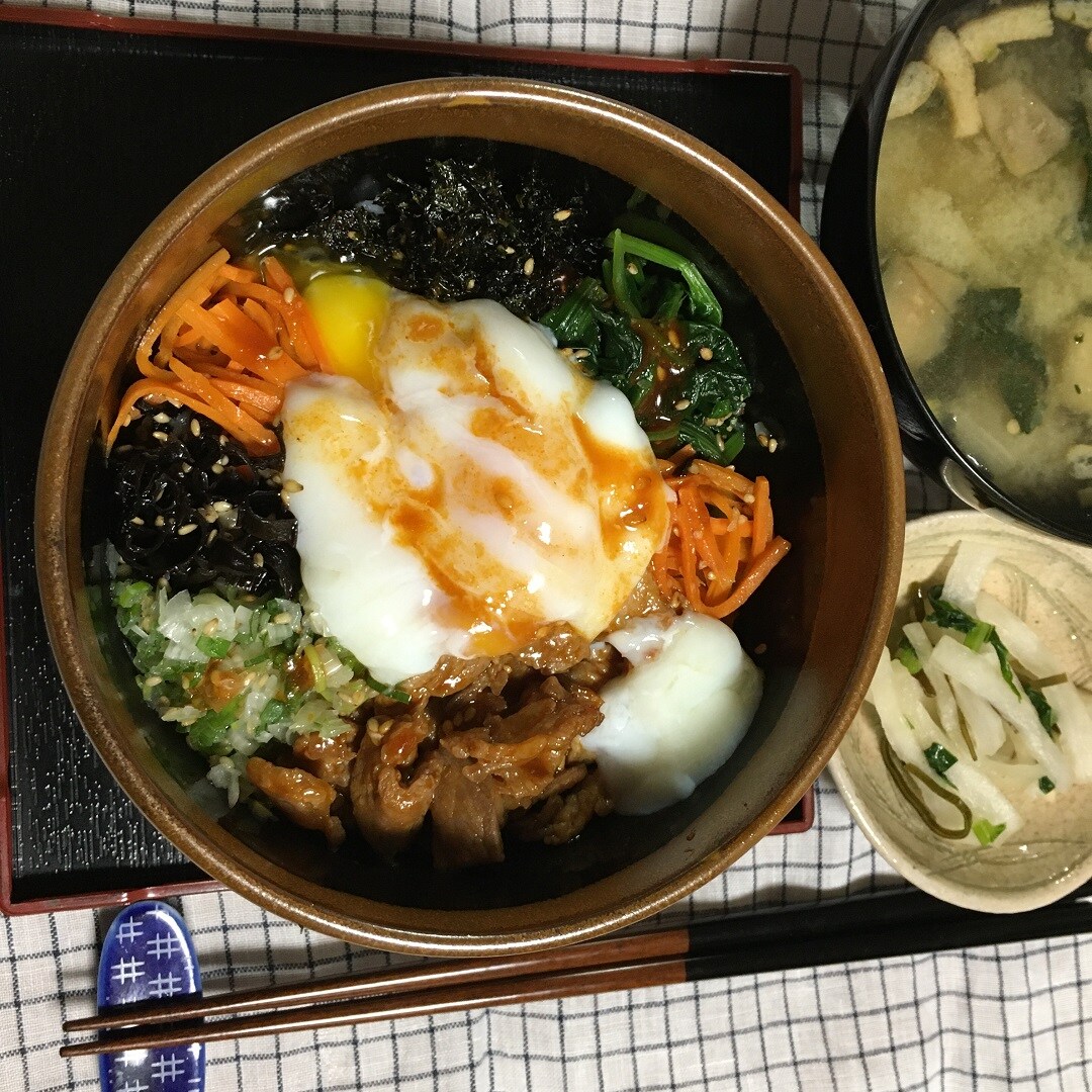 【イオンモール旭川駅前】ビビンバ丼（豚）