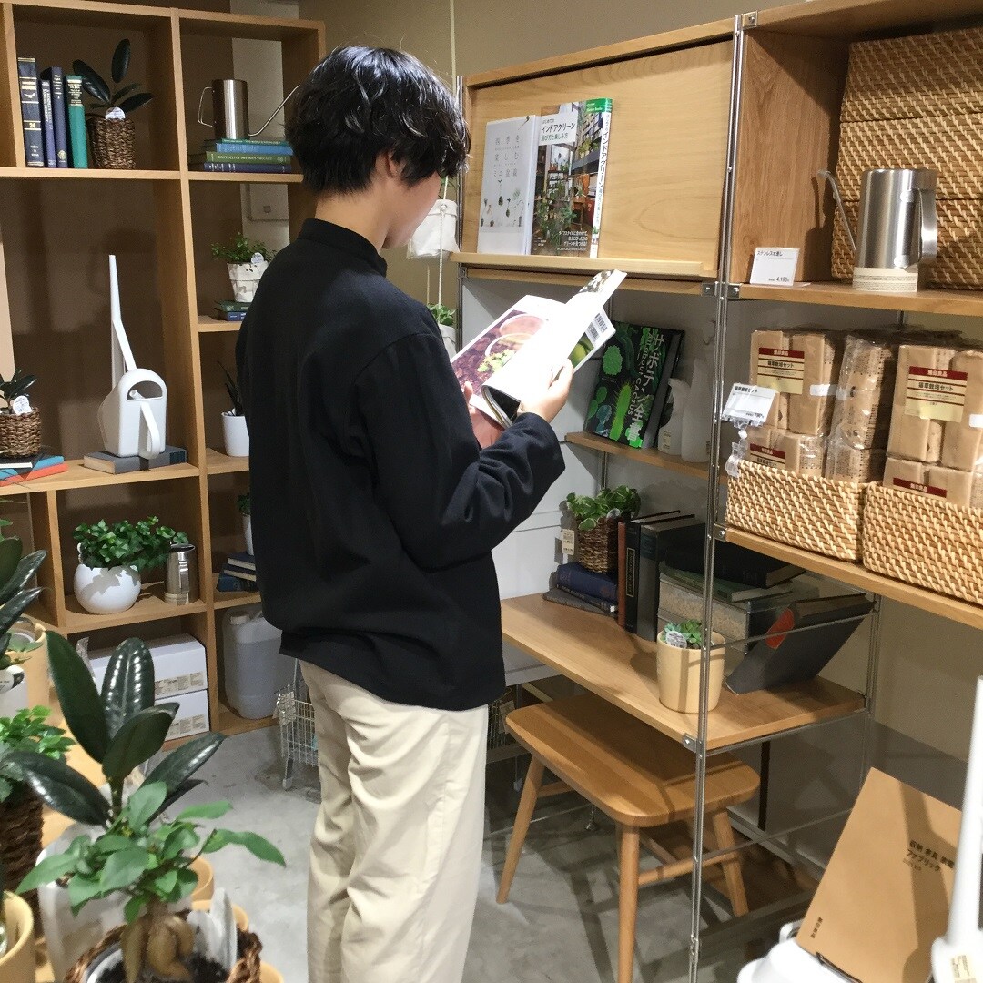 シャツ４