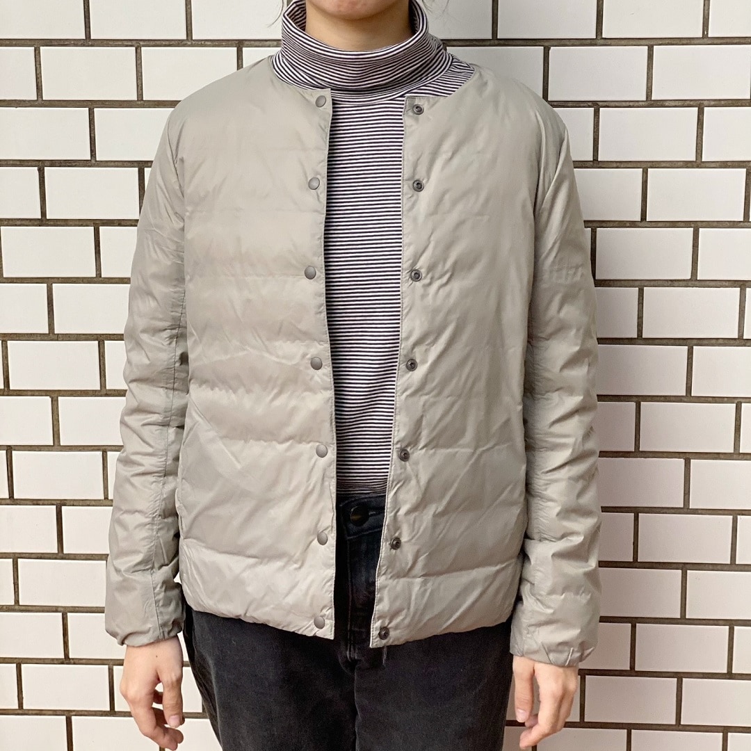 【札幌ステラプレイス】婦人軽量ダウンジャケット着用写真