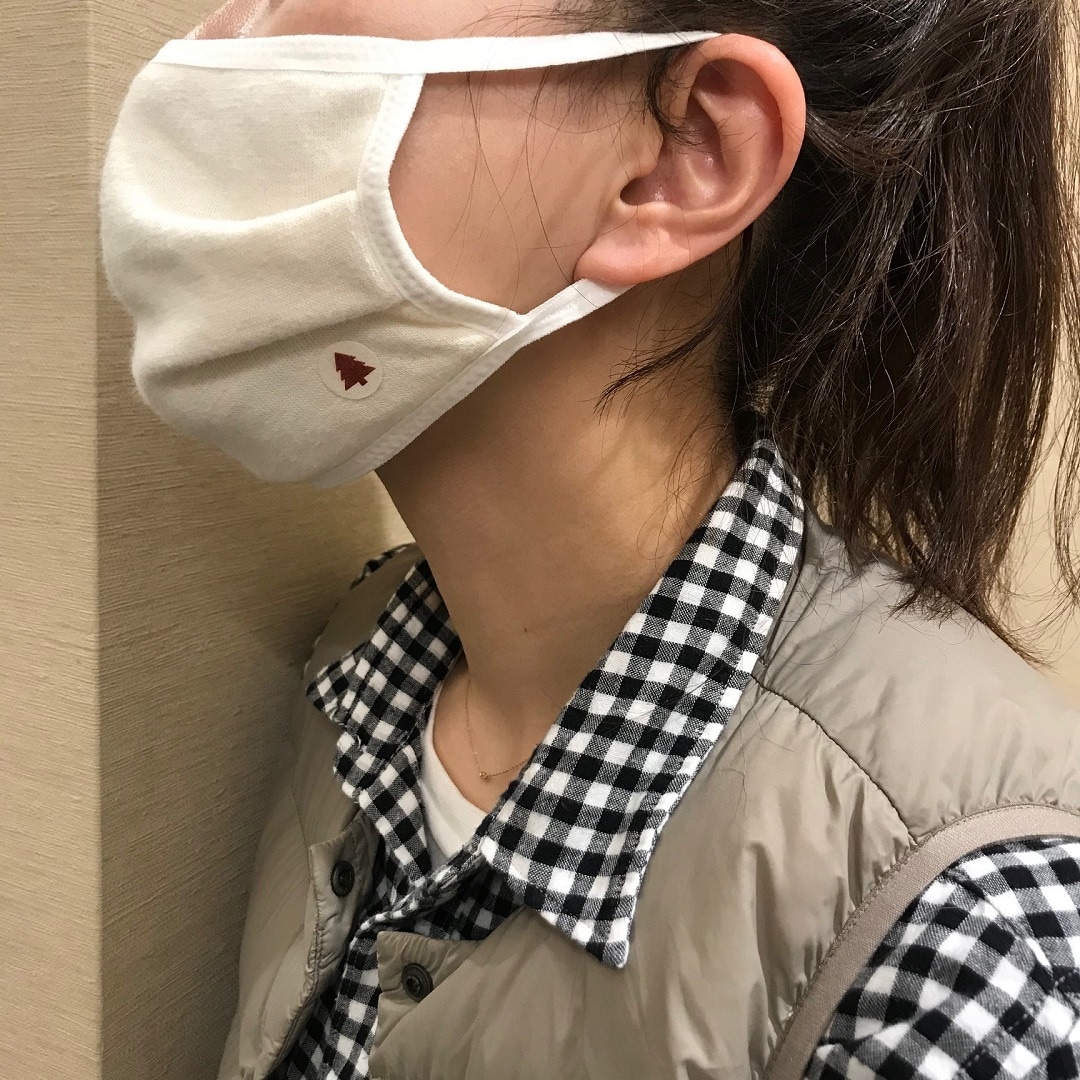 【ザ・モール仙台長町】マスクシールつきマスク着用写真