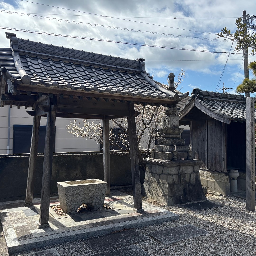 武豊徳正寺　手水舎.JPG
