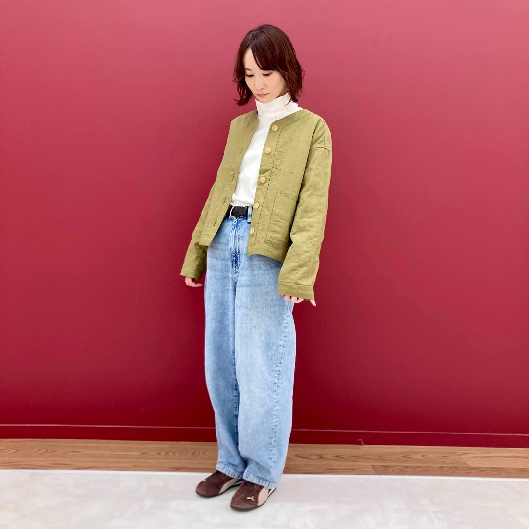 全身写真　アウターなし