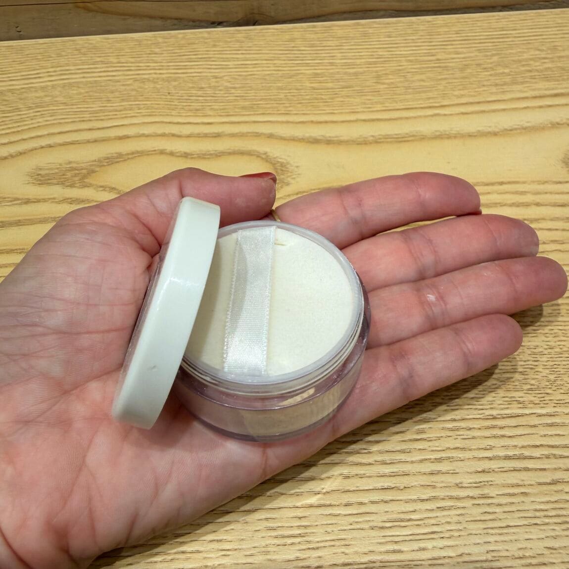 【リーフウォーク稲沢】自然に肌を明るく|トーンアップ日焼け止めミルク