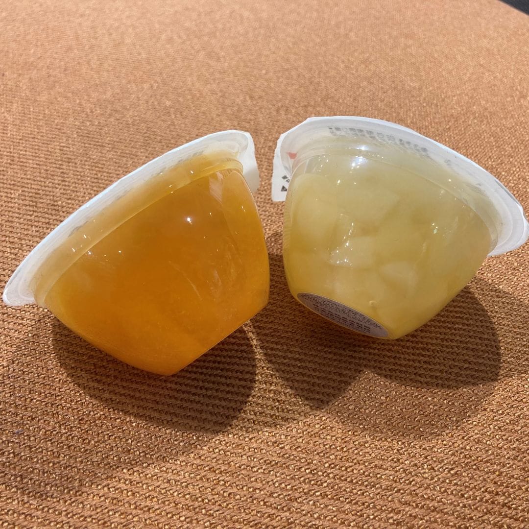 果実を味わうゼリー