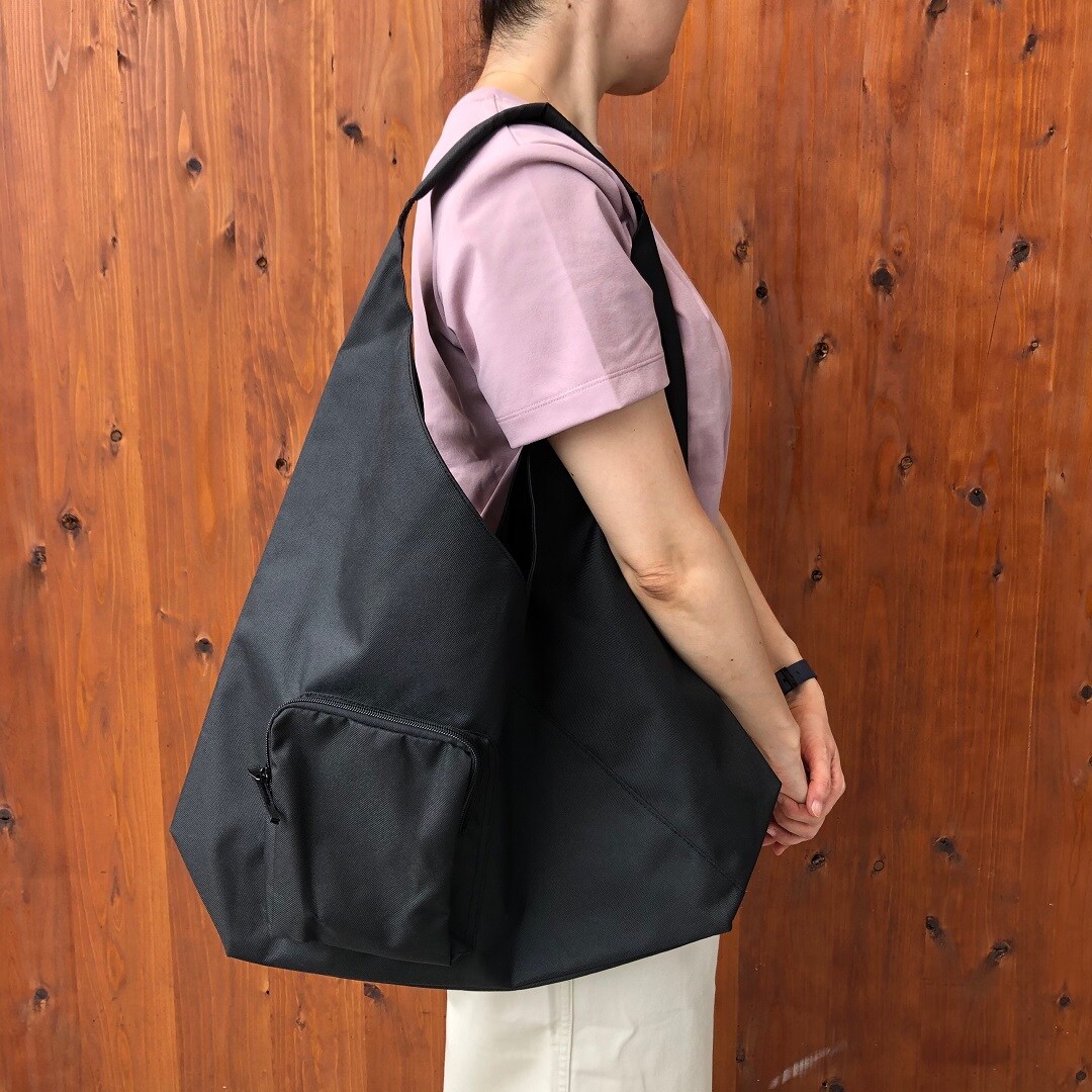 撥水ワンショルダーバッグ