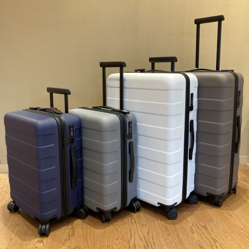 【コープさっぽろソシア】自分らしい色のキャリーケースで旅に出かけませんか_4xpWEY