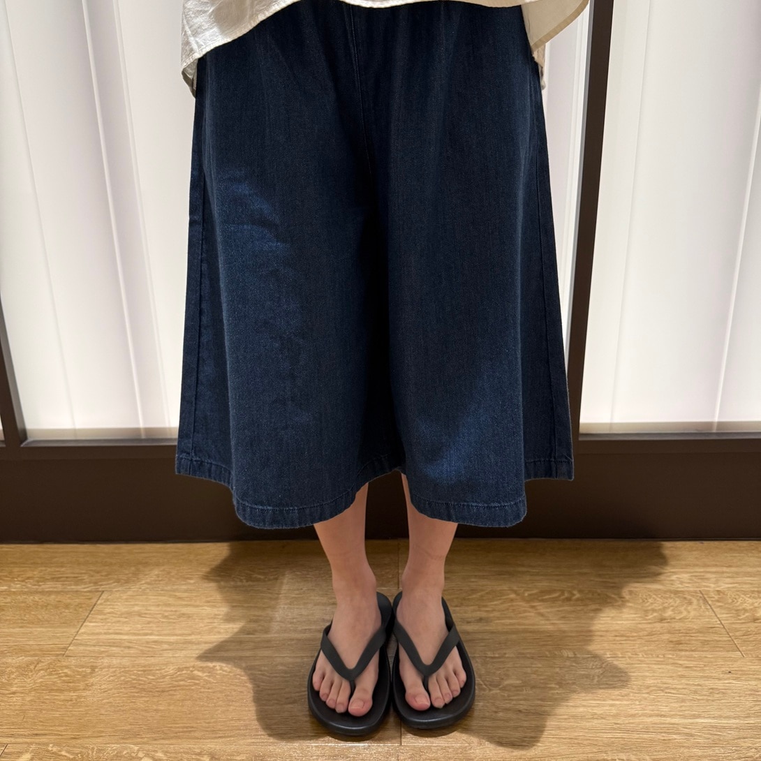 【神戸阪急】キッズ　からみ織り半袖ブラウスとライトオンスデニムスカートパンツのご紹介_rZGO9C
