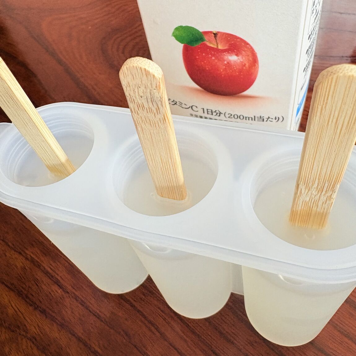 【オークビレッジかみす】アイスバーも作れる製氷機？_a39ouF