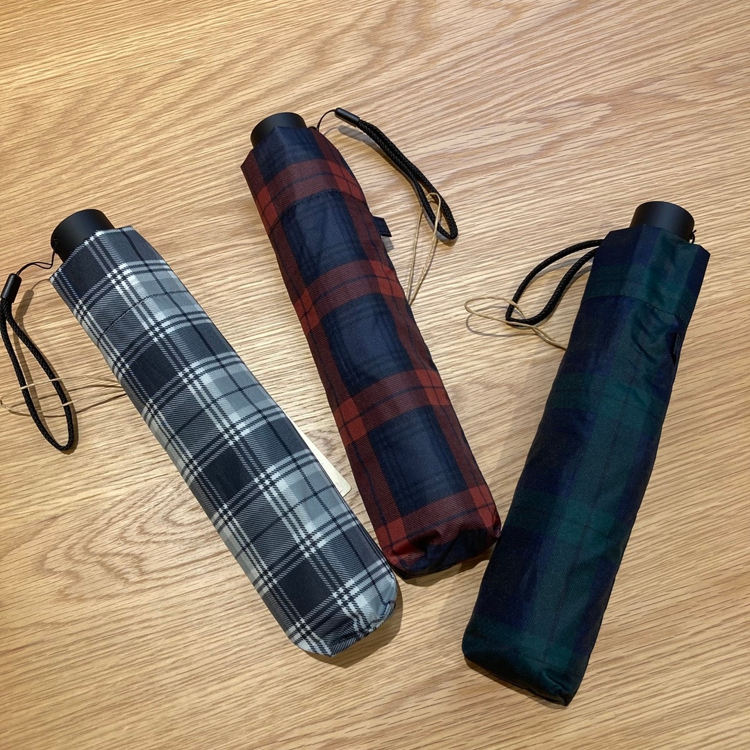 【フィール藤岡】折りたたみ傘に新色が仲間入りしました！_3iOIY8