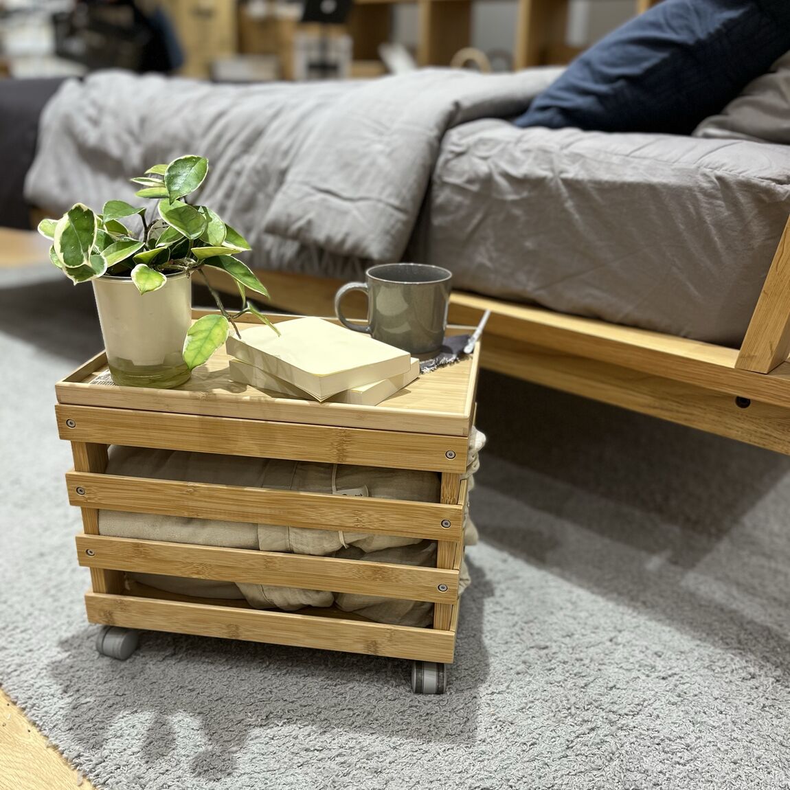 【リーフウォーク稲沢】通気性に優れた竹材製ストック収納 | 新商品 竹材すのこボックス_st4KH0