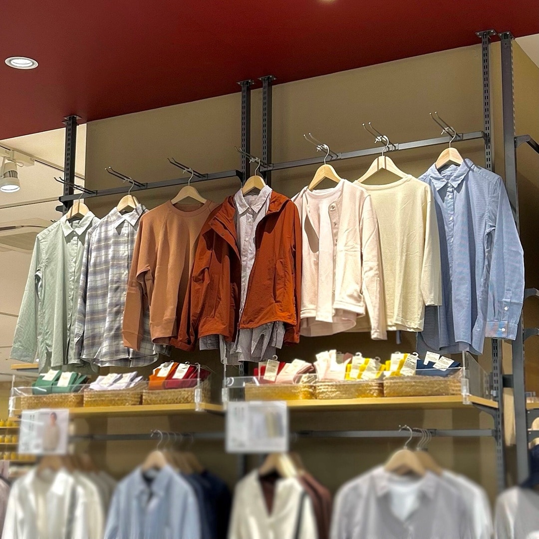 【無印良品500 CoCoLo新潟】集めて楽しい『推し色』コーナーできました。_2gGNzE