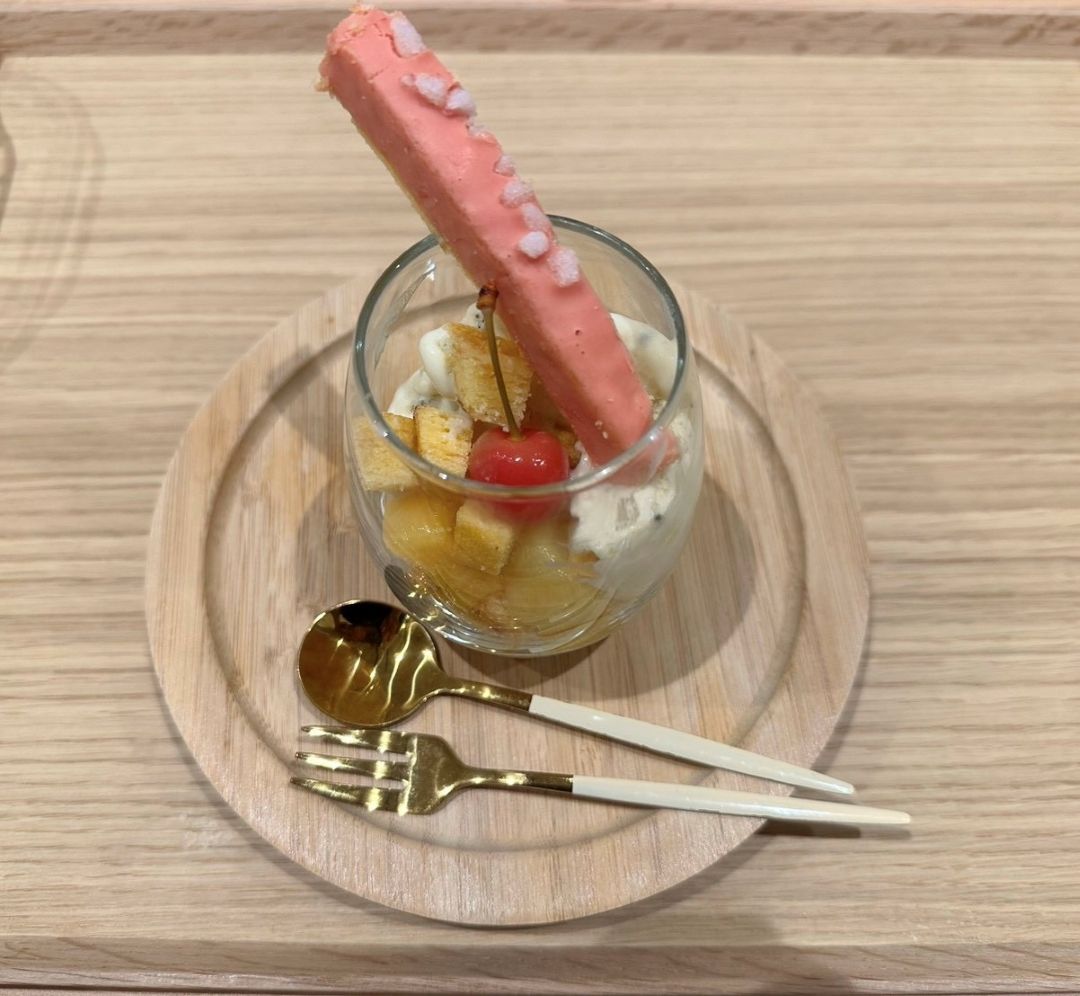パフェ　完成