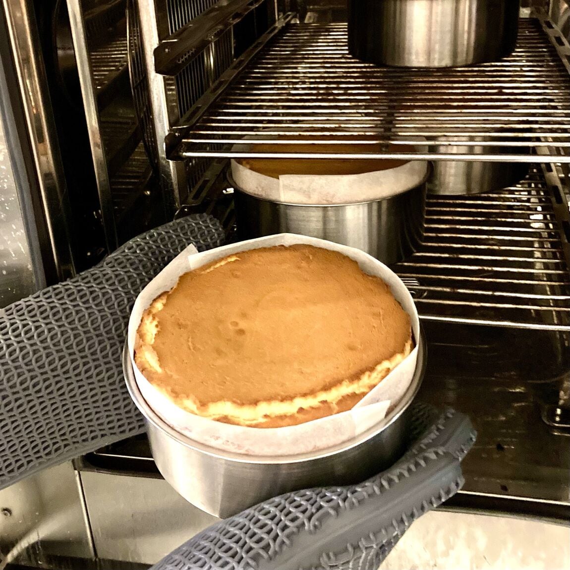 【Cafe＆MealMUJ神戸BAL】こだわり紹介「本和香糖のチーズケーキ」その２_Jor9wE