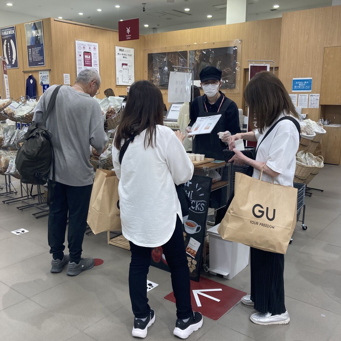 試食会の様子
