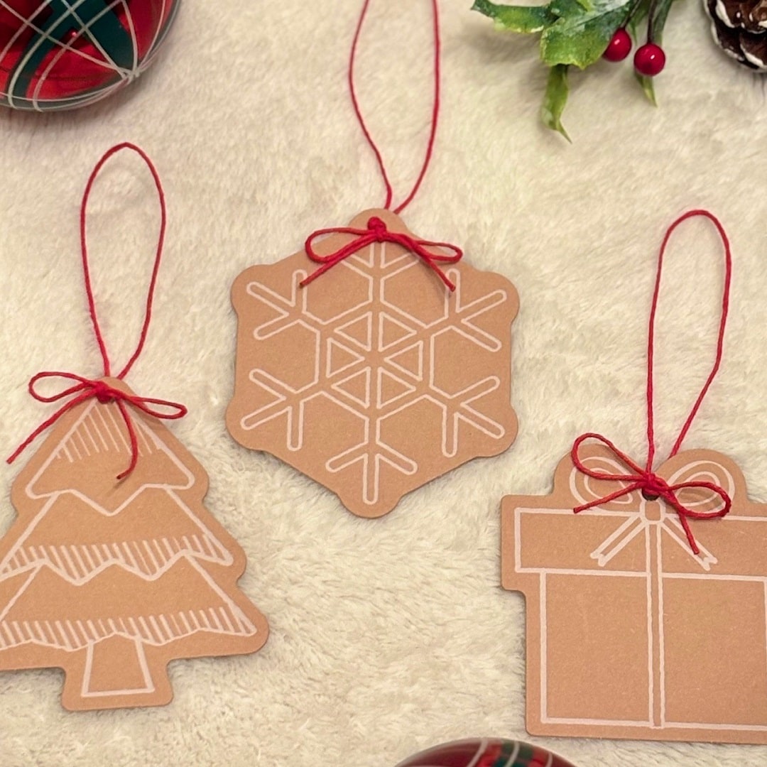 【ザ・モール仙台長町】ノートの表紙でできたメッセージカードのオーナメント