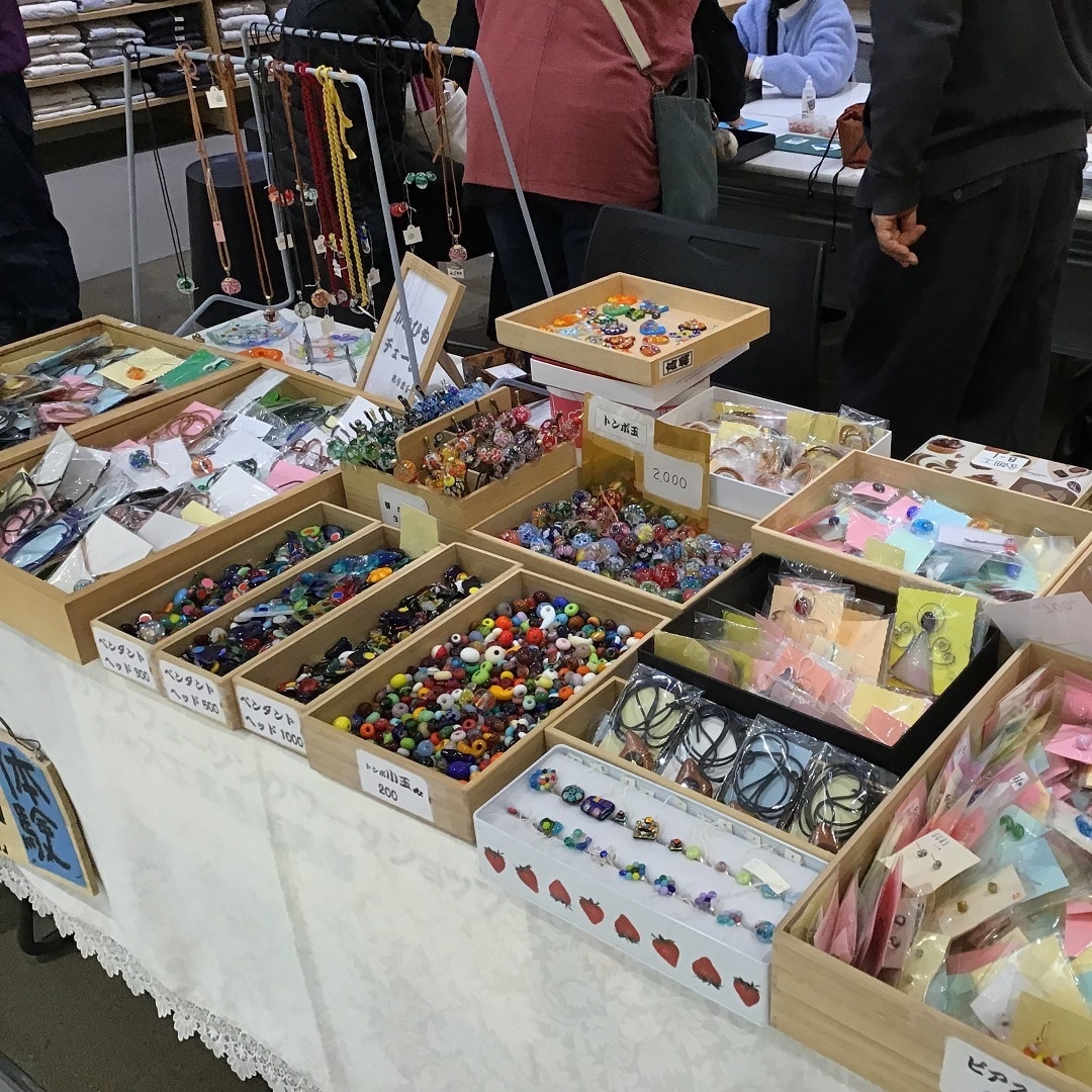 ガラス細工物販の写真