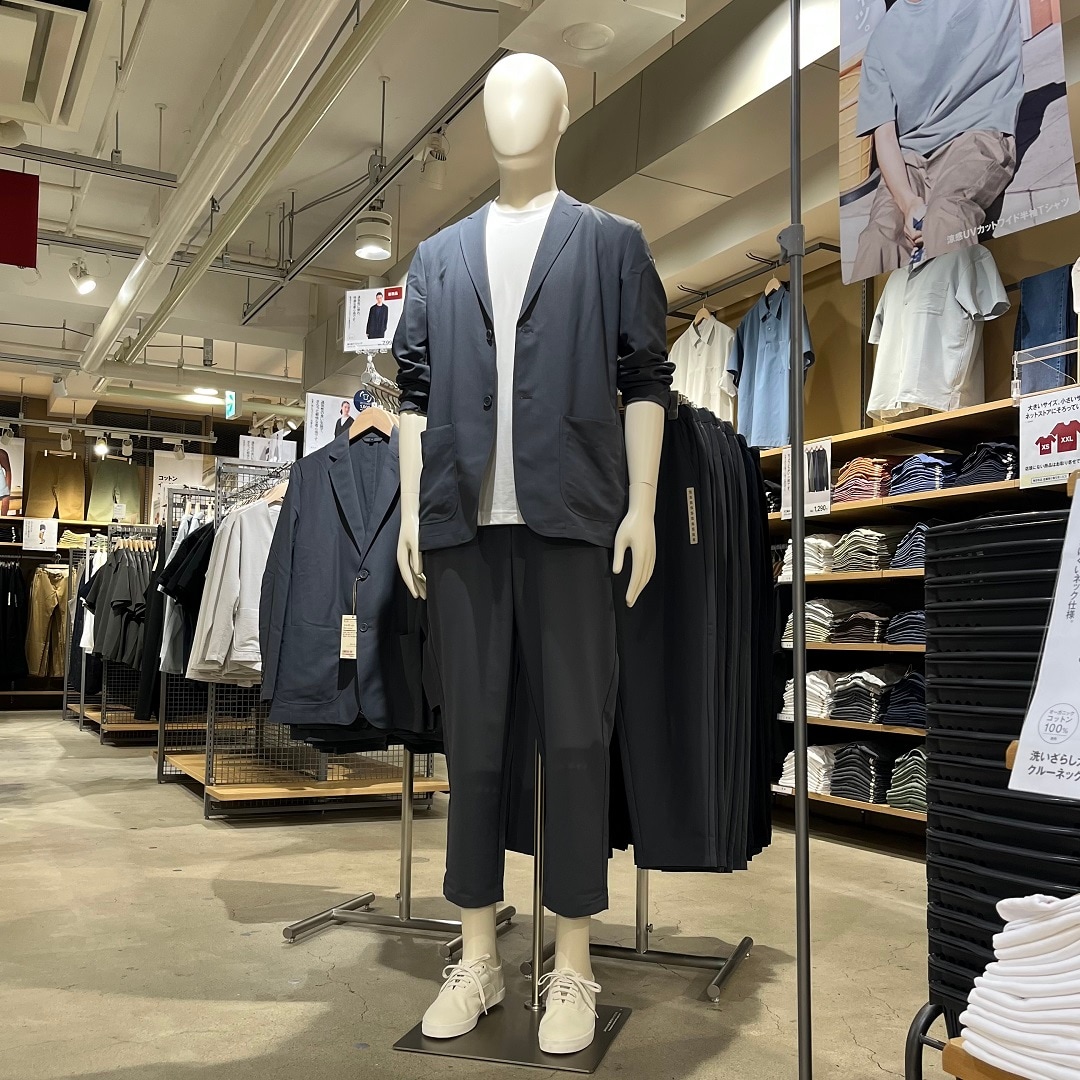 売場マネキン