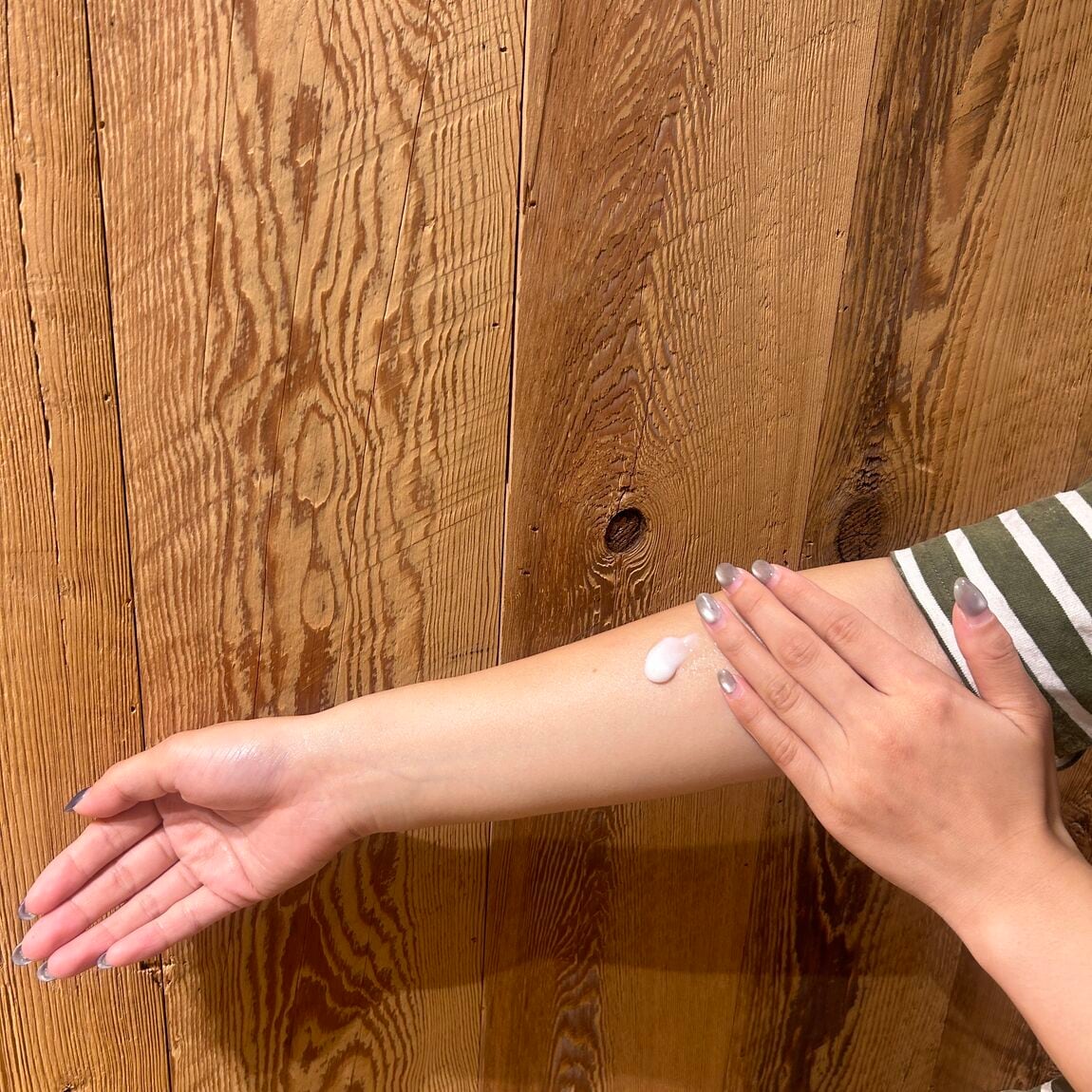 敏感肌用ボディクリーム伸ばした後