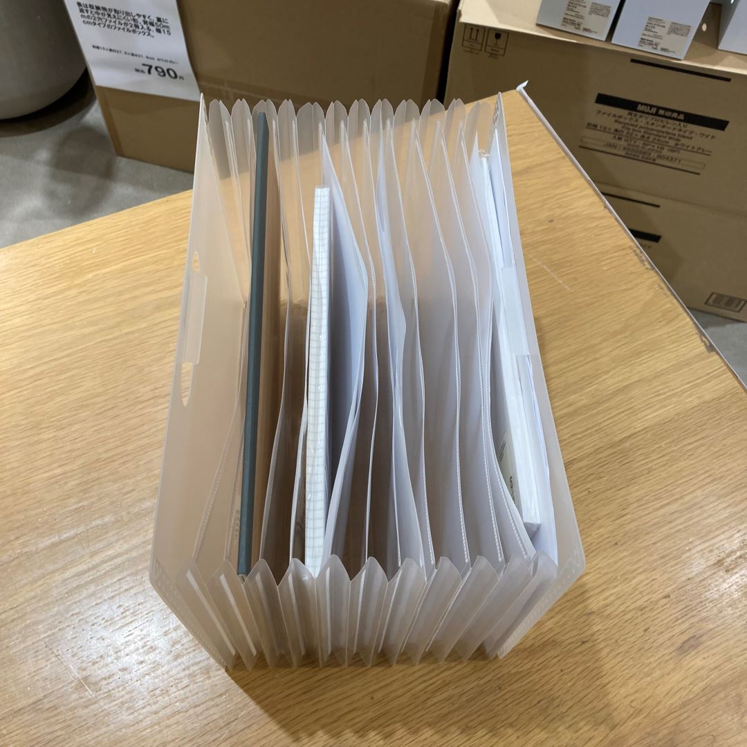 【テラスウォーク一宮】新商品　じゃばらファイル