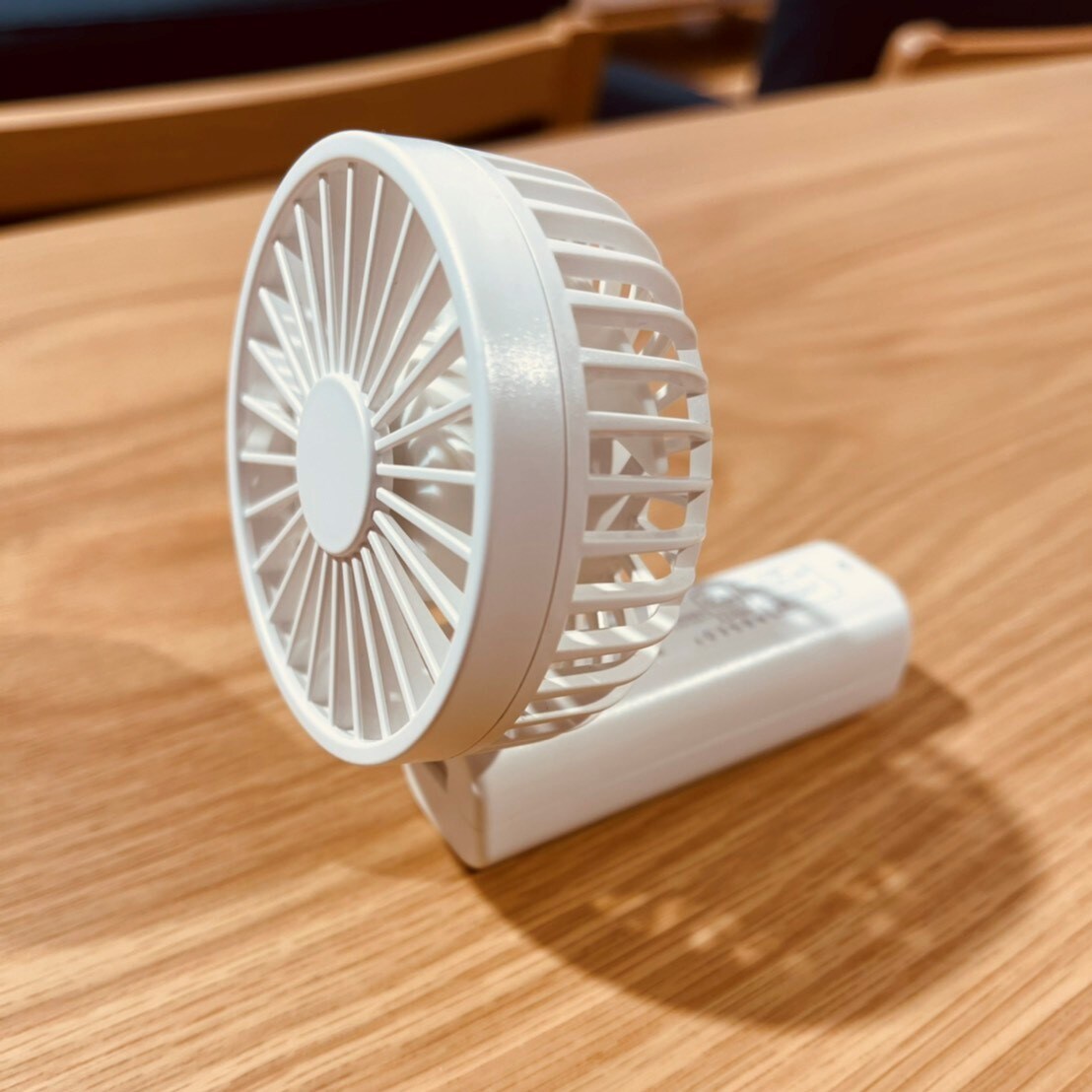 コンパクトハンディファン２