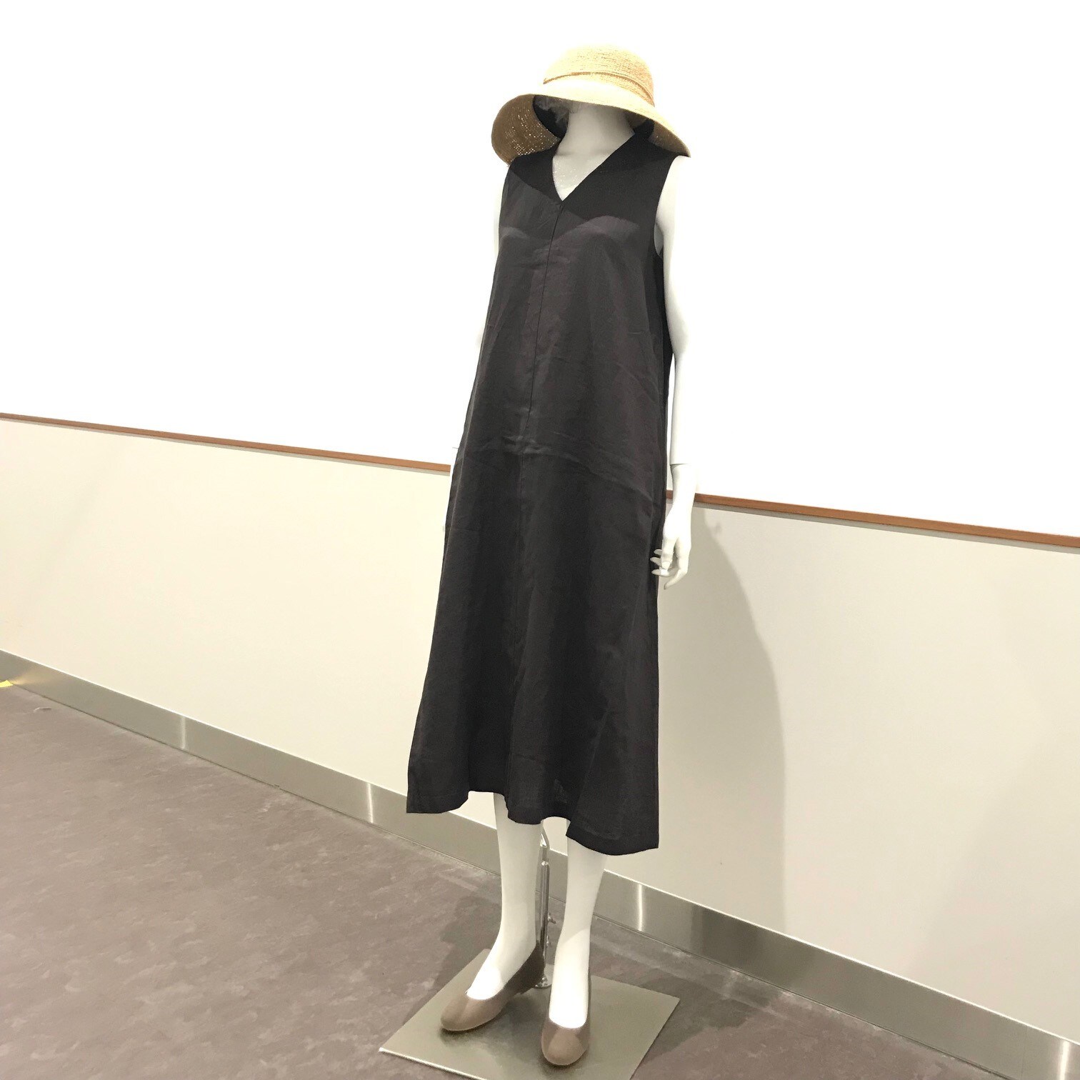 【ザ・モール仙台長町】リネンワンピースの写真