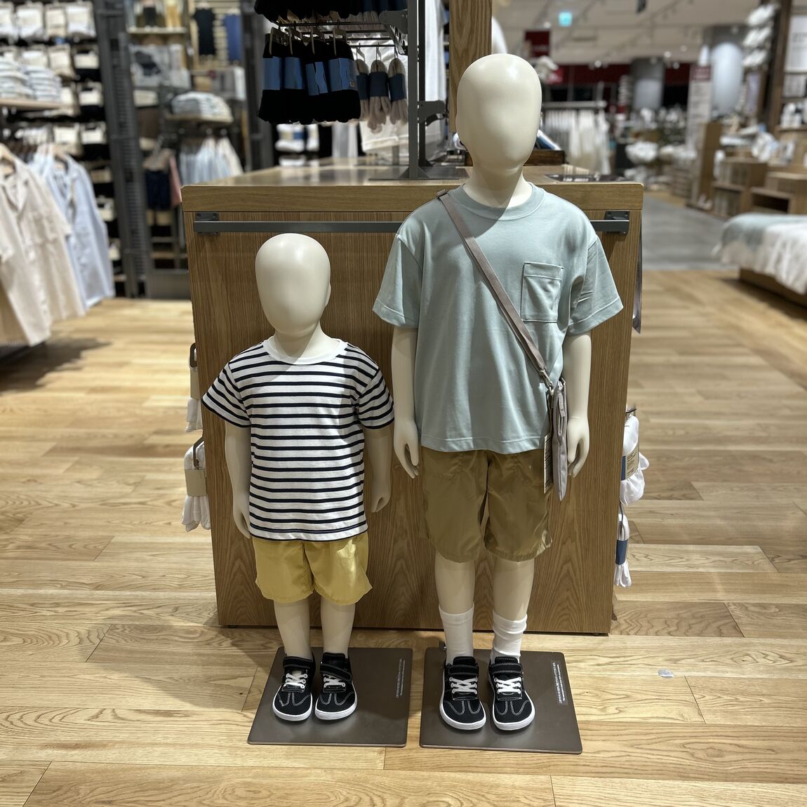 子ども