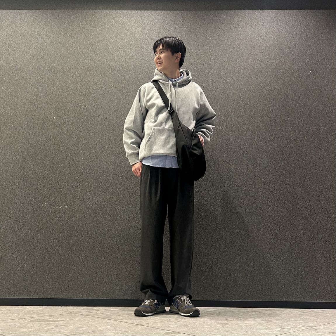 ①