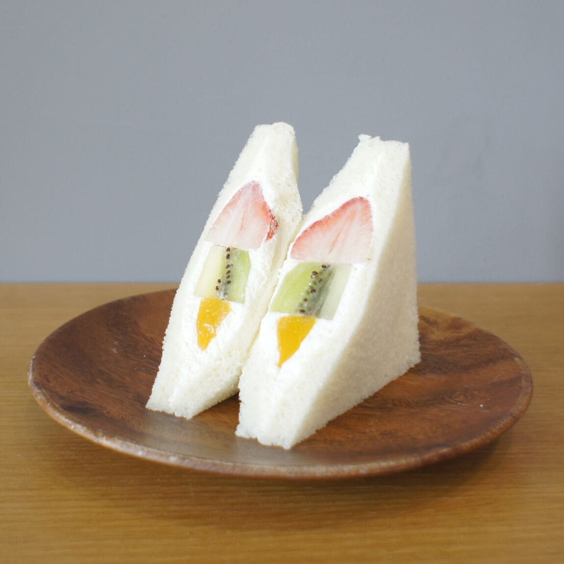 【堺北花田】ダイヤ製パンの三角サンド販売します