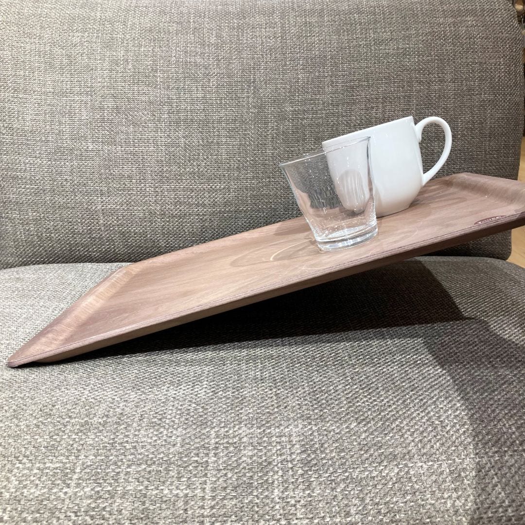 【いとく大館ショッピングセンター】新商品｜食器がすべりにくい木製トレー_5QyF62