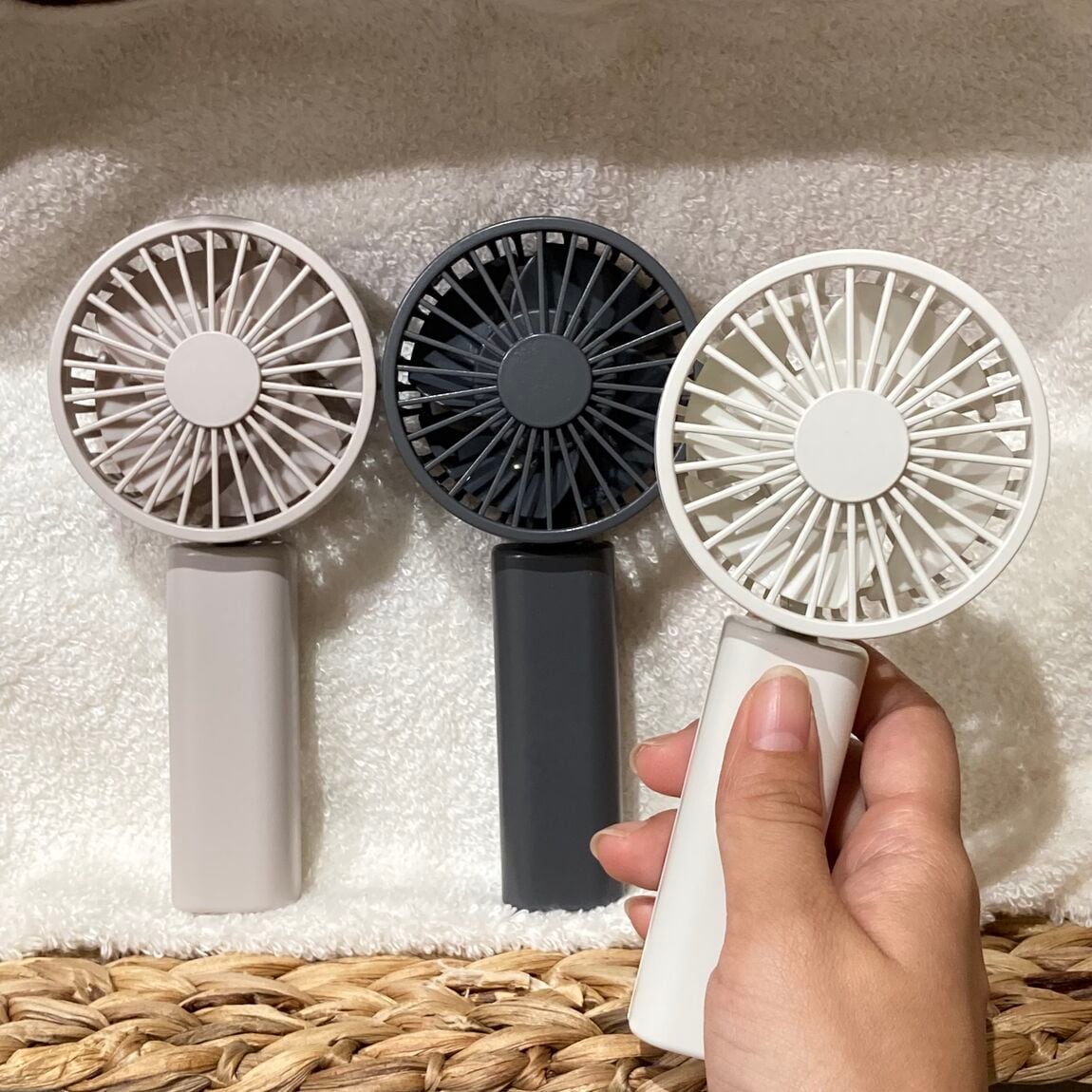 充電式コンパクトハンディファン