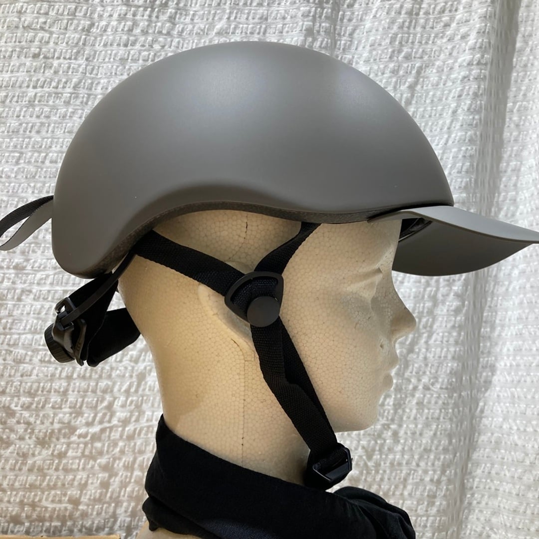 ヘルメット_Gh9YJ8