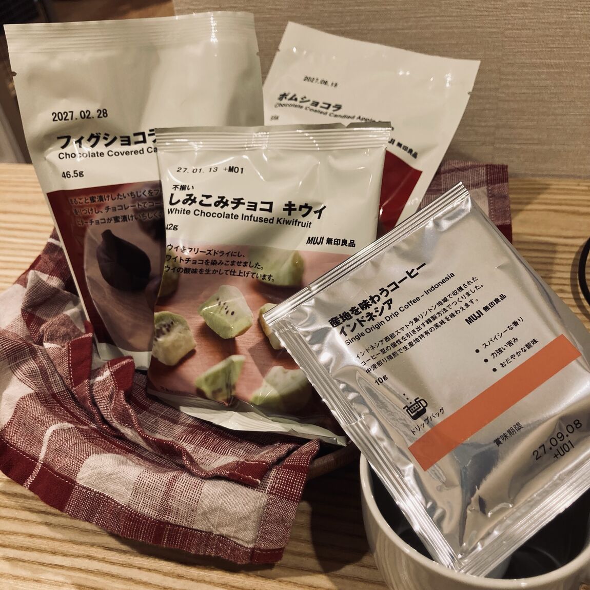 【宝塚阪急】やってきました！チョコの季節です☆_5cDmFX