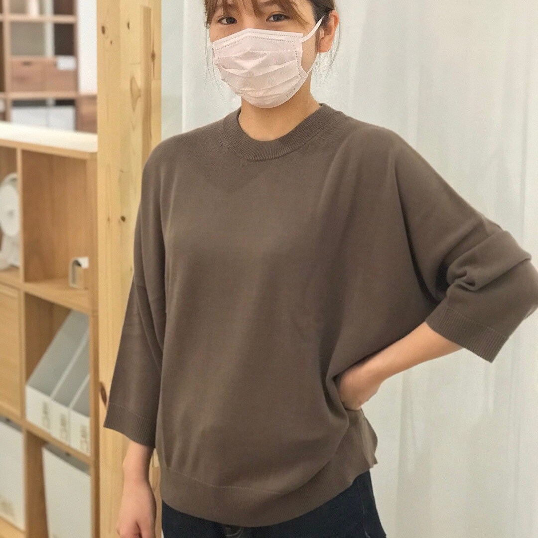 【ザ・モール仙台長町】コットンレーヨンセーターの写真