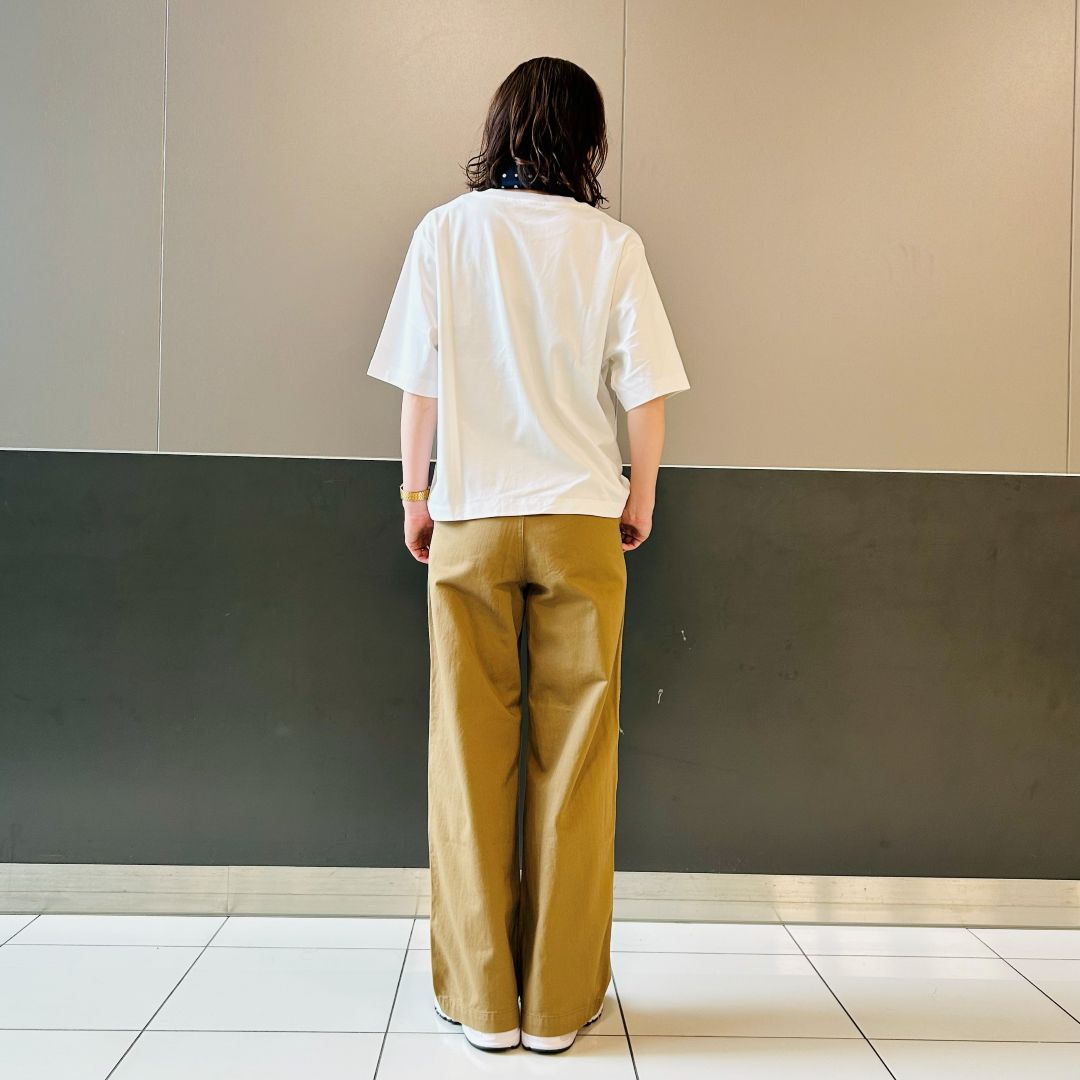 バックスタイル