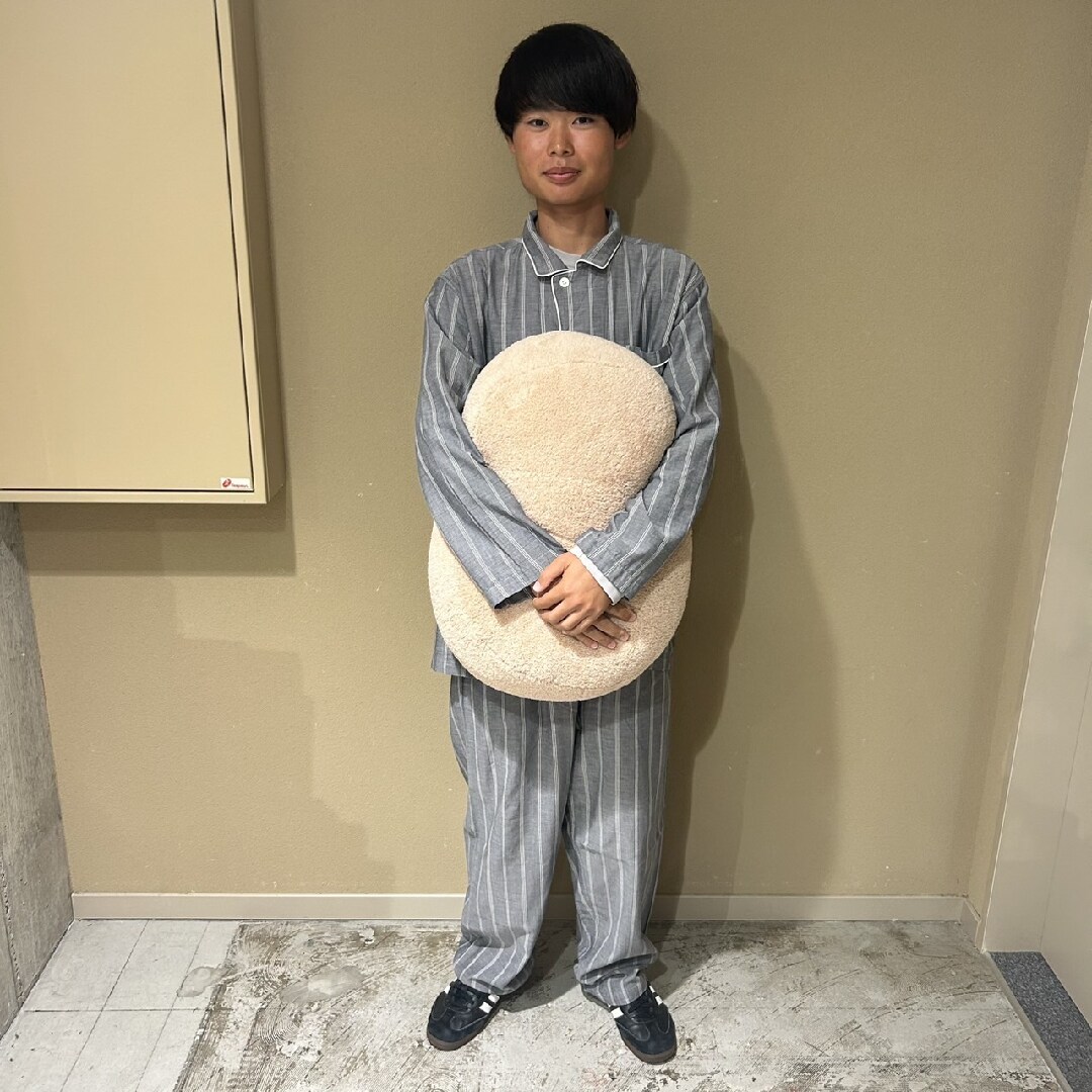 １
