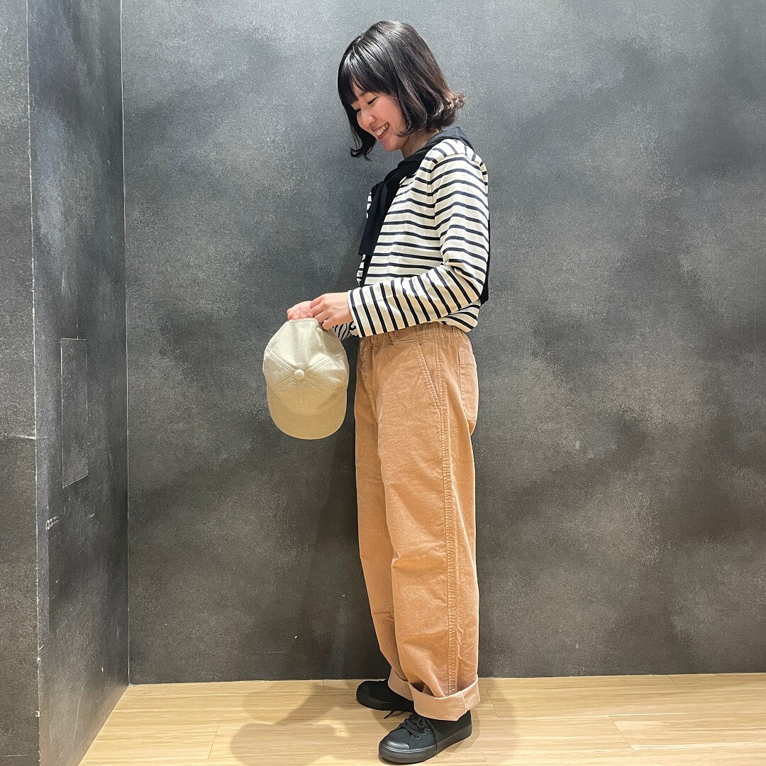 コーデュロイパンツ
