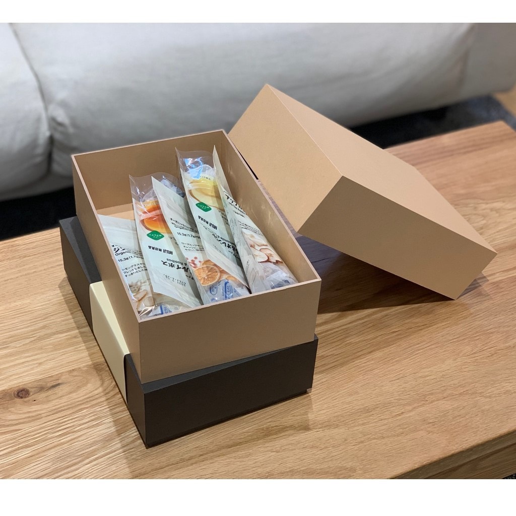 紙箱
