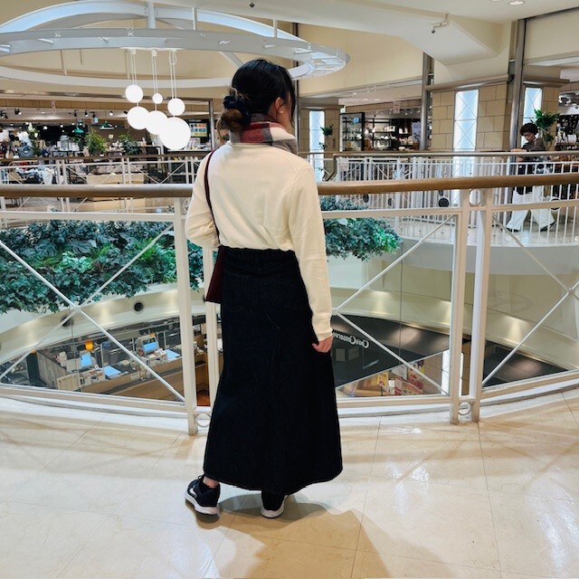 ハイネックセーター背面