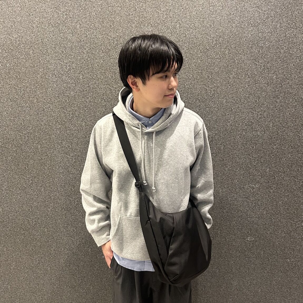 ②