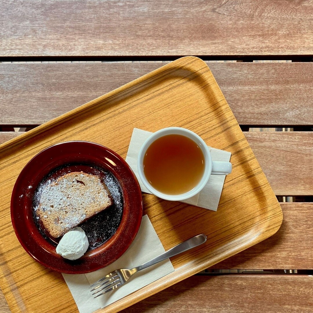 ホットジンジャーとパウンドケーキのセット