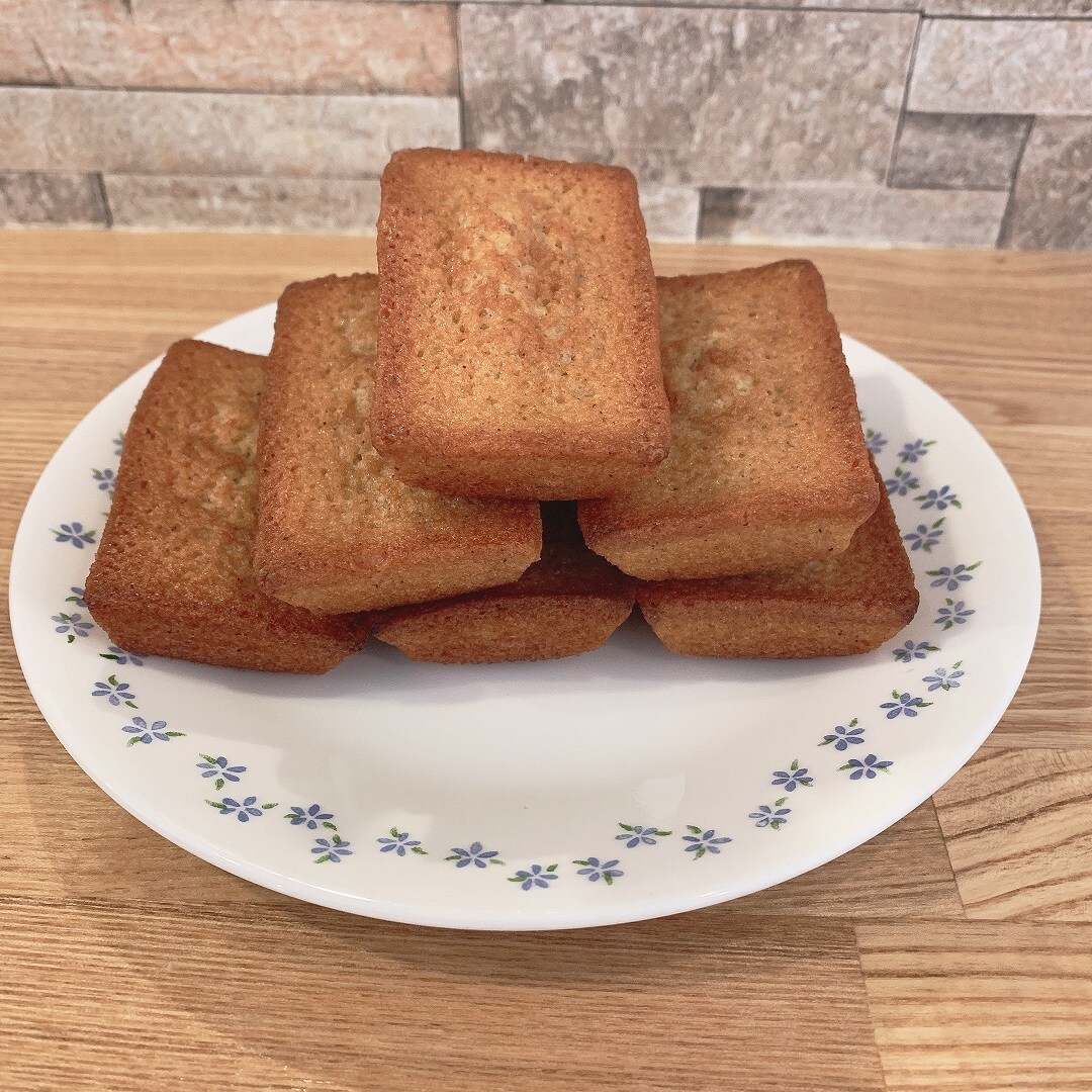 焼き菓子フィナンシェ