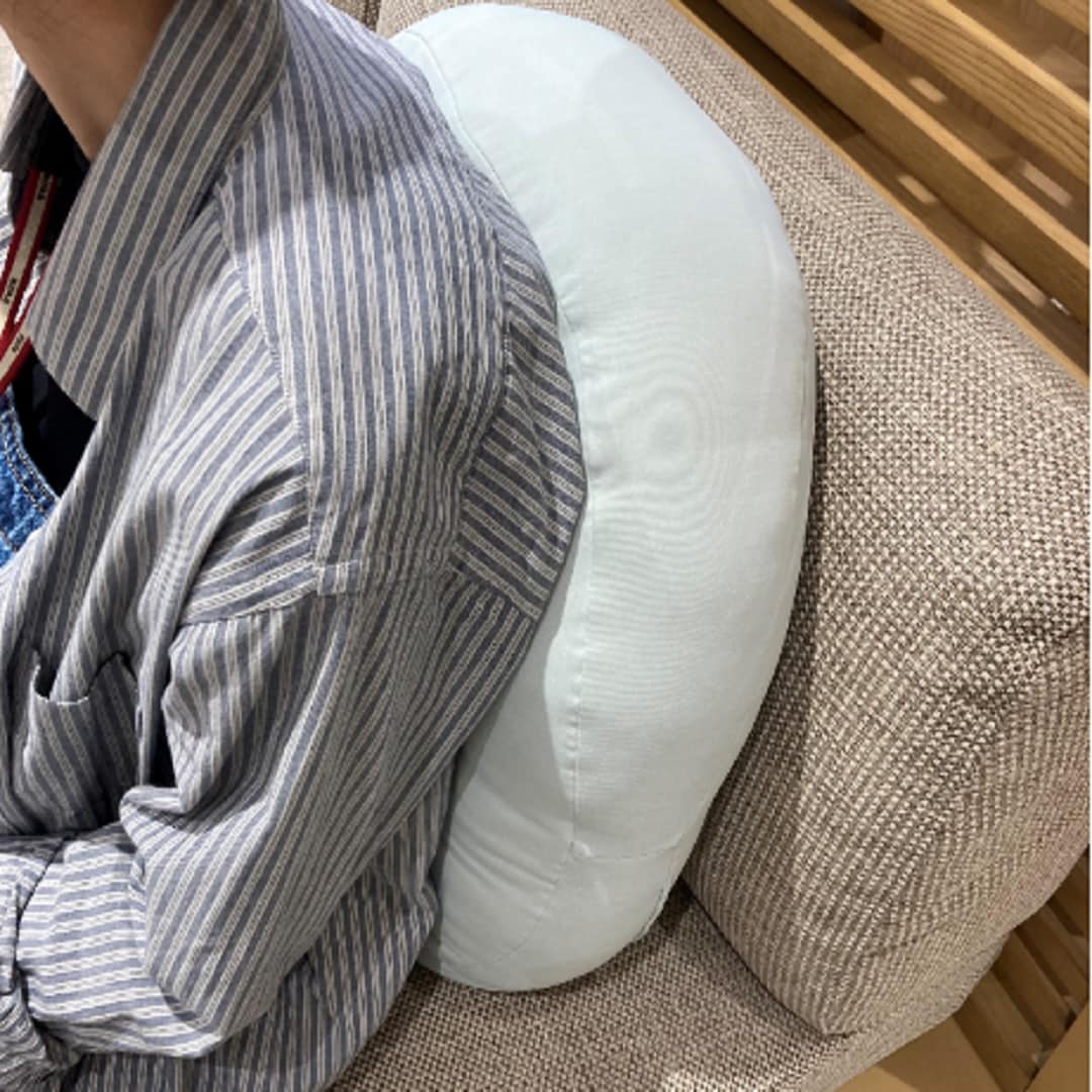 せもたれ