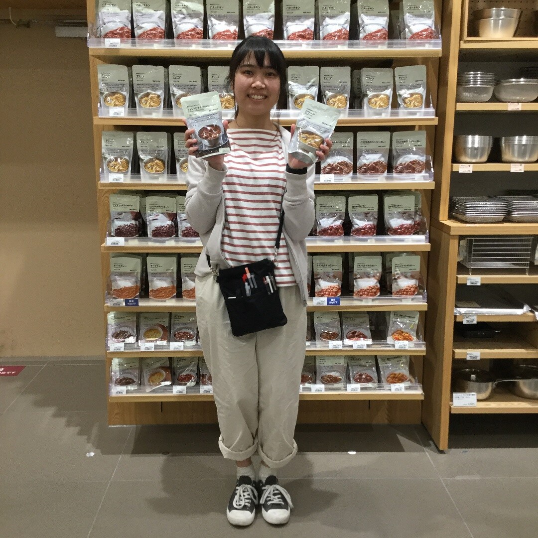 スタッフコーデ
