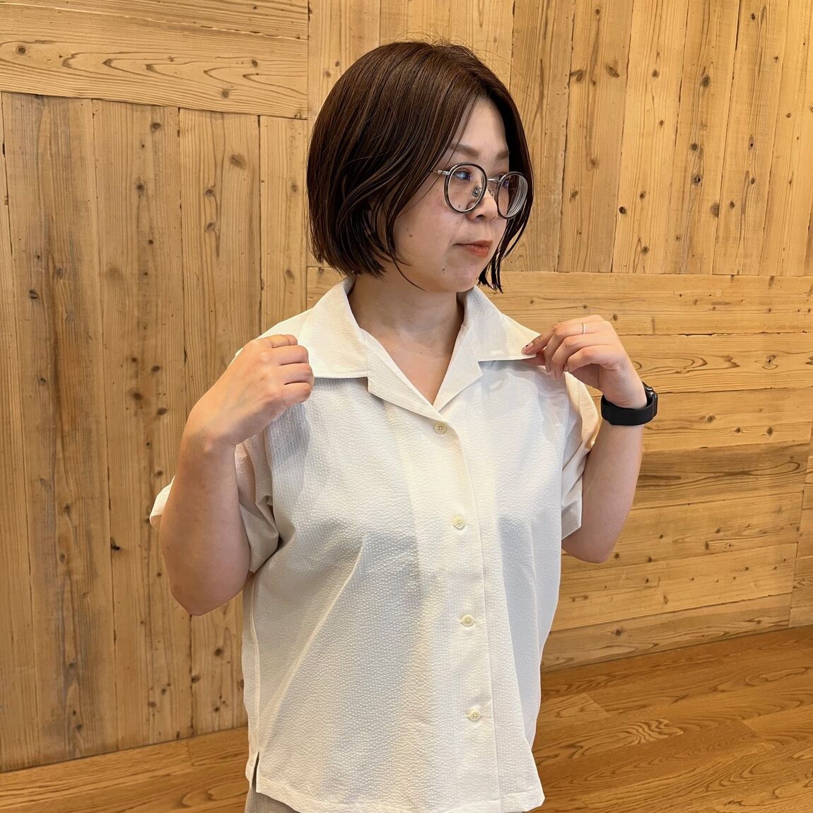 上半身　襟元