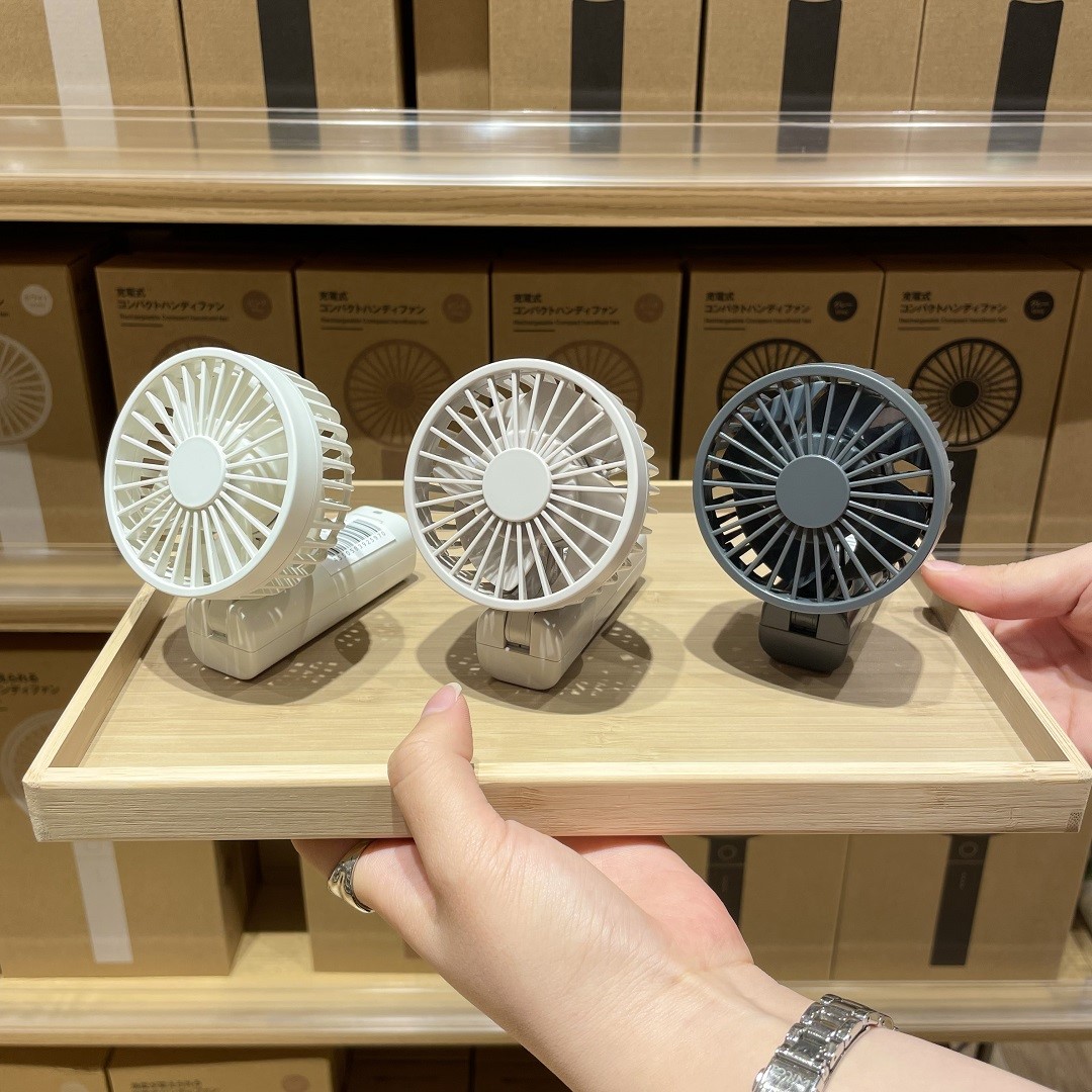 ハンディファン