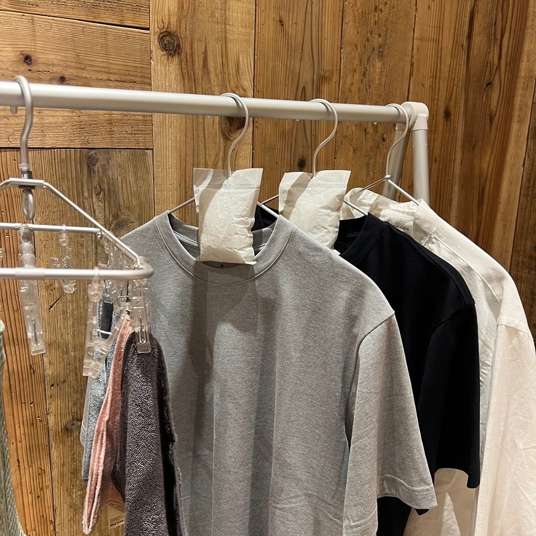 除湿　服