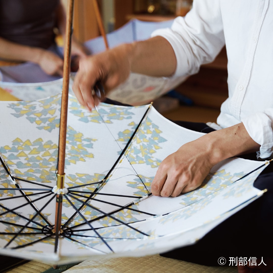 【銀座】イイダ傘店 展示販売会 傘の雨 〜It‘s Raining Umbrellas 〜はじまりました。｜4F OpenMUJI 