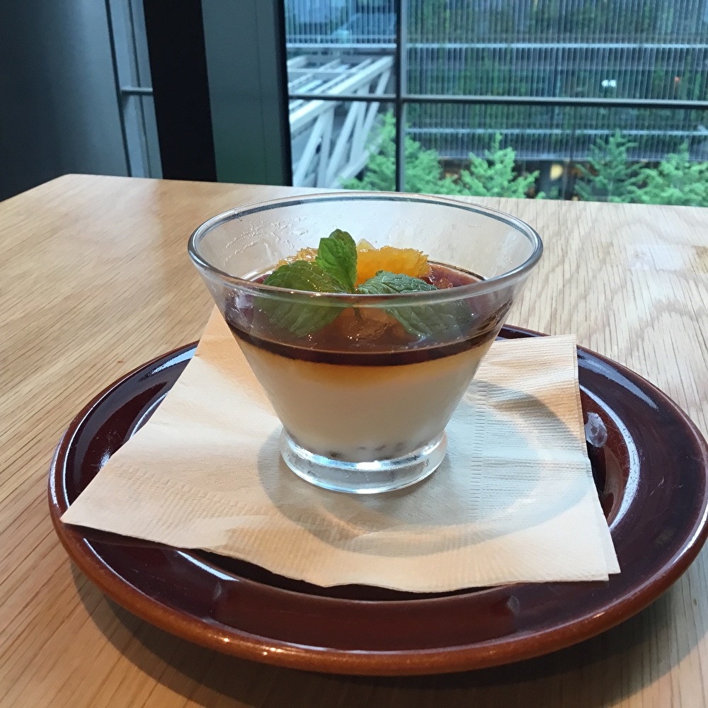 牛乳羹下部