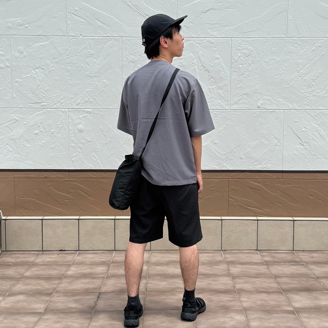 スタッフスナップ　バックショット