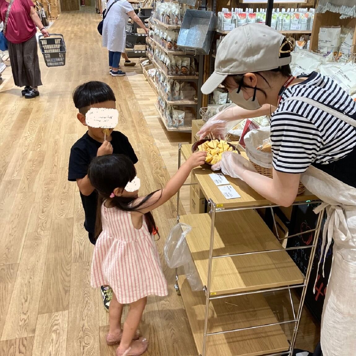 子供試食様子